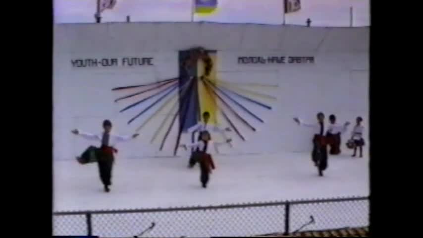 Barvinok Ukrainian Dance Ensemble - Rehearsal (1986)