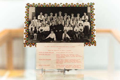The first Ukrainian dance group of Sydney
