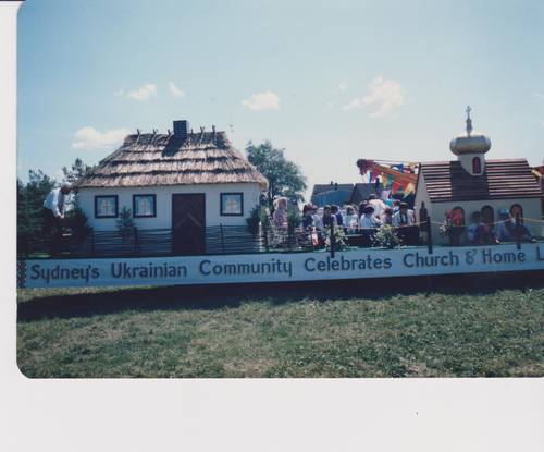 Sydney's Ukrainian Community's float. 